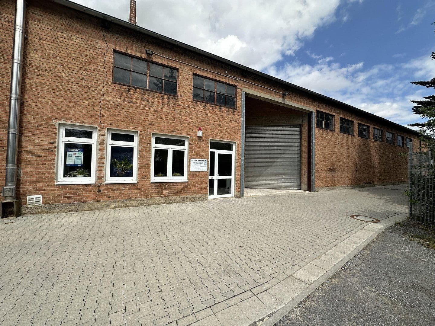 non-residential property to rent, 500 m², Obere Hilgenstock 2, Warburg, North Rhine-Westphalia non-residential property to rent, 500 m², Obere Hilgenstock 2, Warburg, North Rhine-Westphalia