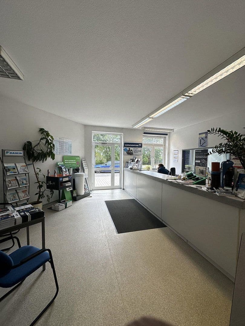 non-residential property to rent, 500 m², Obere Hilgenstock 2, Warburg, North Rhine-Westphalia non-residential property to rent, 500 m², Obere Hilgenstock 2, Warburg, North Rhine-Westphalia