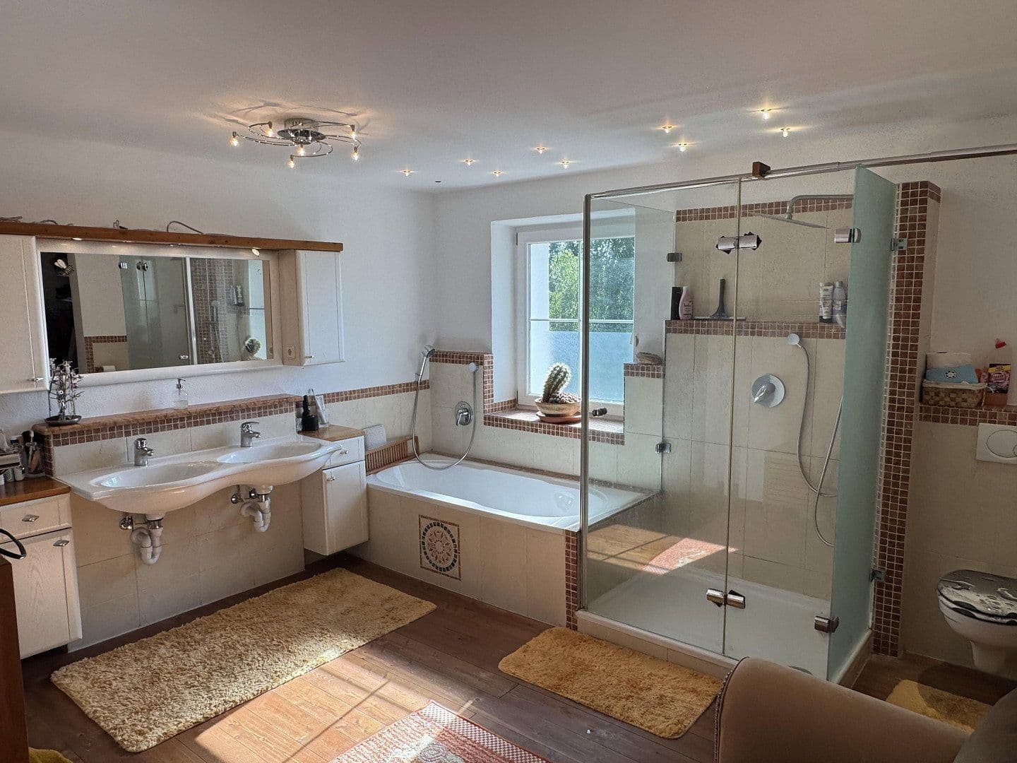 house for sale, 270 m², Wisseldorfer Str. 43, Landau an der Isar, Bavaria house for sale, 270 m², Wisseldorfer Str. 43, Landau an der Isar, Bavaria