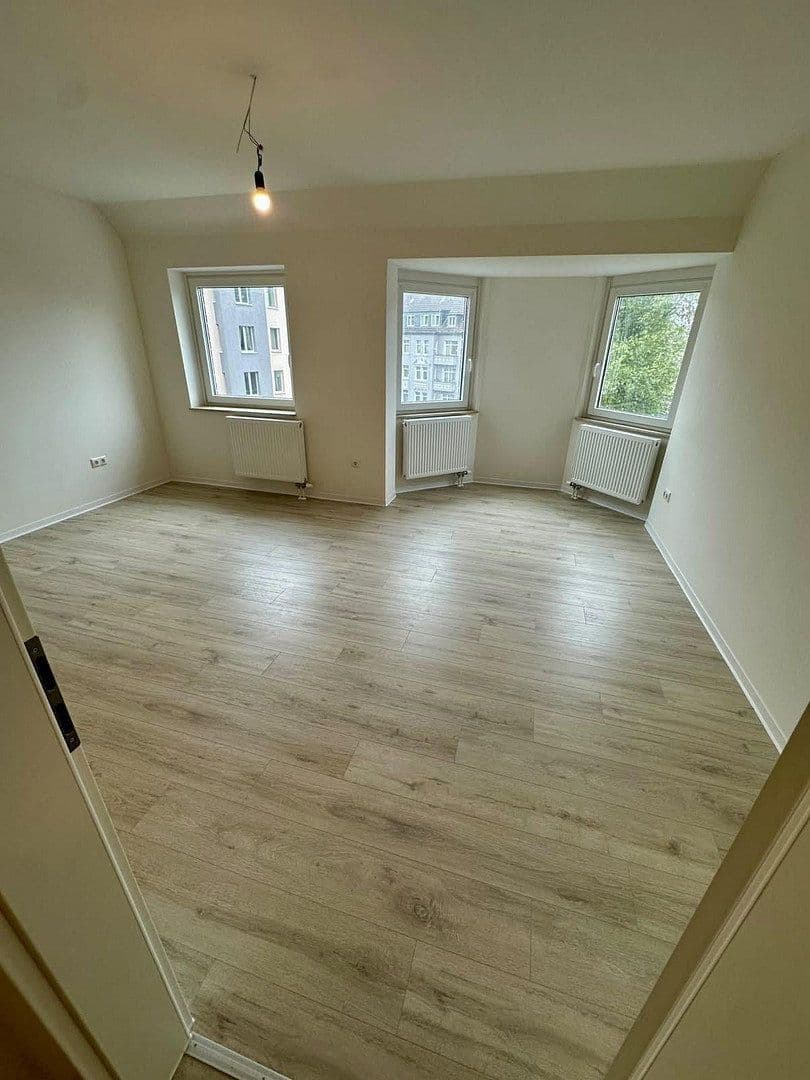 4 bedroom flat to rent, 135 m², Färberstr. 100, Düsseldorf, North Rhine-Westphalia 4 bedroom flat to rent, 135 m², Färberstr. 100, Düsseldorf, North Rhine-Westphalia