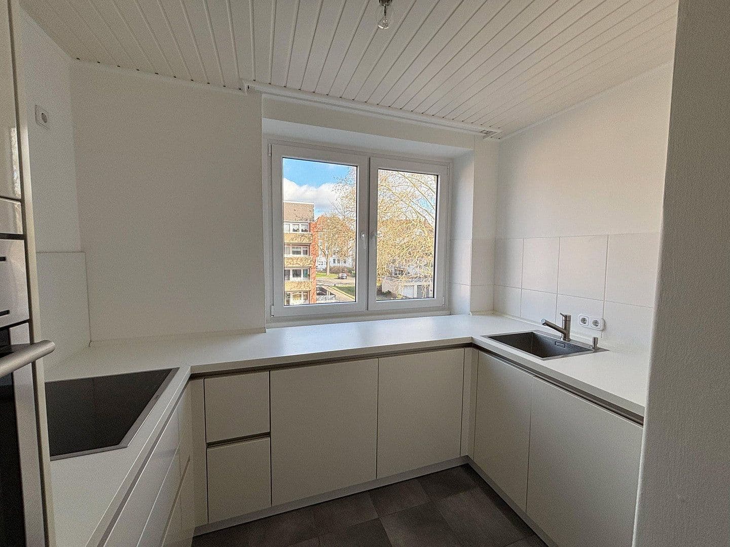 3 bedroom flat to rent, 115 m², Braunschweig, Lower Saxony 3 bedroom flat to rent, 115 m², Braunschweig, Lower Saxony