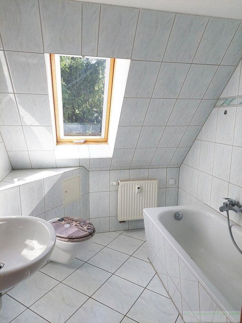 3 bedroom flat to rent, 45 m², West Straße 9, Gersdorf, Saxony 3 bedroom flat to rent, 45 m², West Straße 9, Gersdorf, Saxony