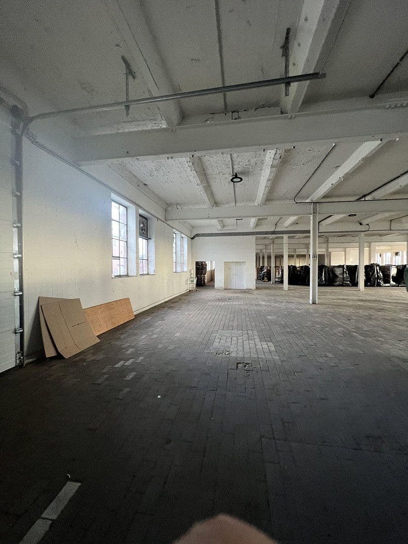 non-residential property to rent, 35,000 m², Obere Hilgenstock 2-8, Warburg, North Rhine-Westphalia non-residential property to rent, 35,000 m², Obere Hilgenstock 2-8, Warburg, North Rhine-Westphalia