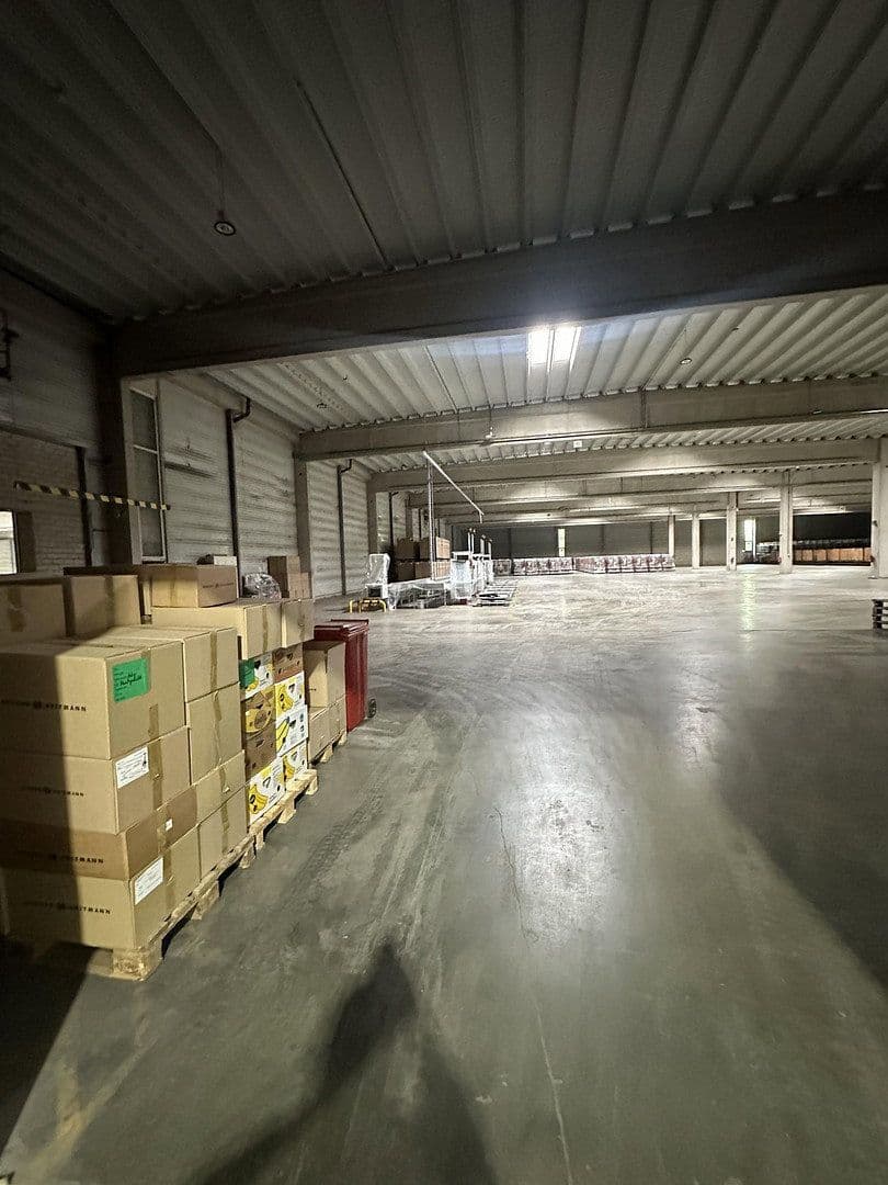 non-residential property to rent, 35,000 m², Obere Hilgenstock 2-8, Warburg, North Rhine-Westphalia non-residential property to rent, 35,000 m², Obere Hilgenstock 2-8, Warburg, North Rhine-Westphalia