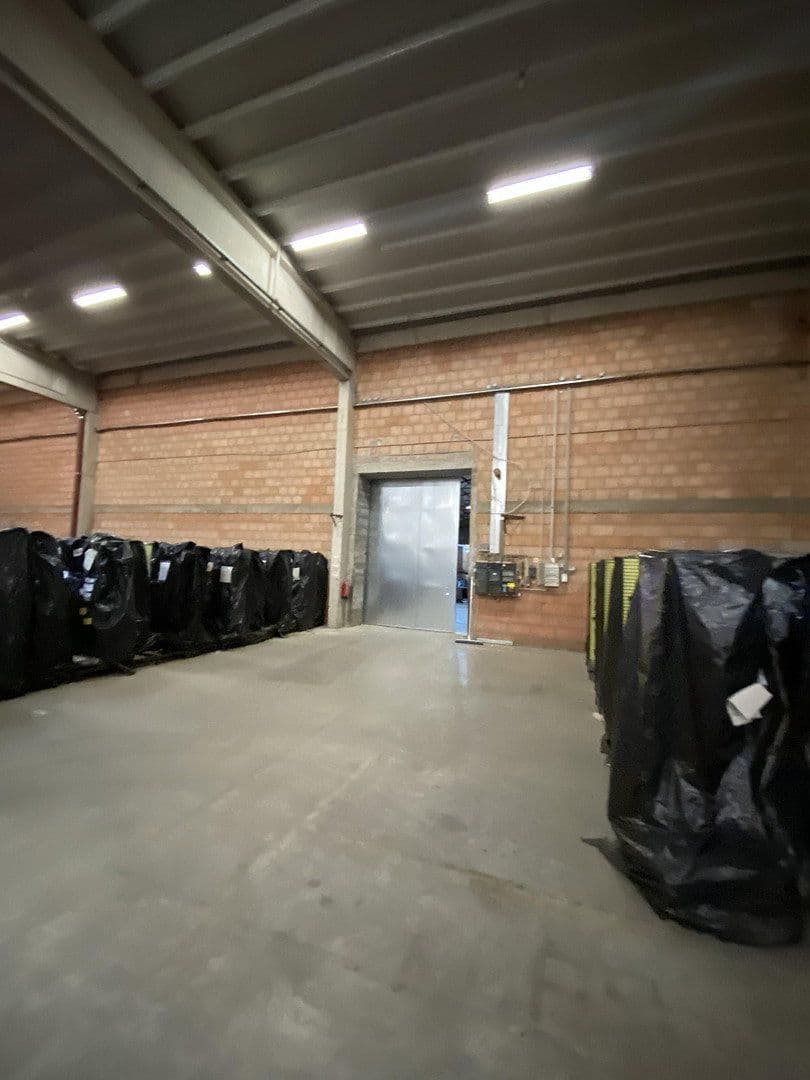 non-residential property to rent, 35,000 m², Obere Hilgenstock 2-8, Warburg, North Rhine-Westphalia non-residential property to rent, 35,000 m², Obere Hilgenstock 2-8, Warburg, North Rhine-Westphalia