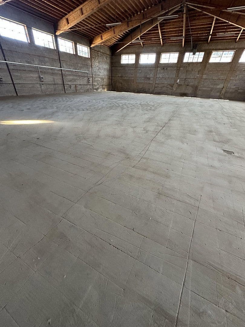 non-residential property to rent, 35,000 m², Obere Hilgenstock 2-8, Warburg, North Rhine-Westphalia non-residential property to rent, 35,000 m², Obere Hilgenstock 2-8, Warburg, North Rhine-Westphalia