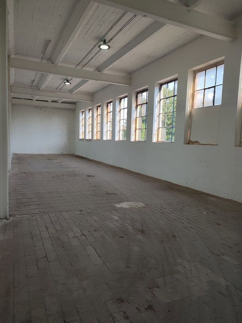 non-residential property to rent, 35,000 m², Obere Hilgenstock 2-8, Warburg, North Rhine-Westphalia non-residential property to rent, 35,000 m², Obere Hilgenstock 2-8, Warburg, North Rhine-Westphalia