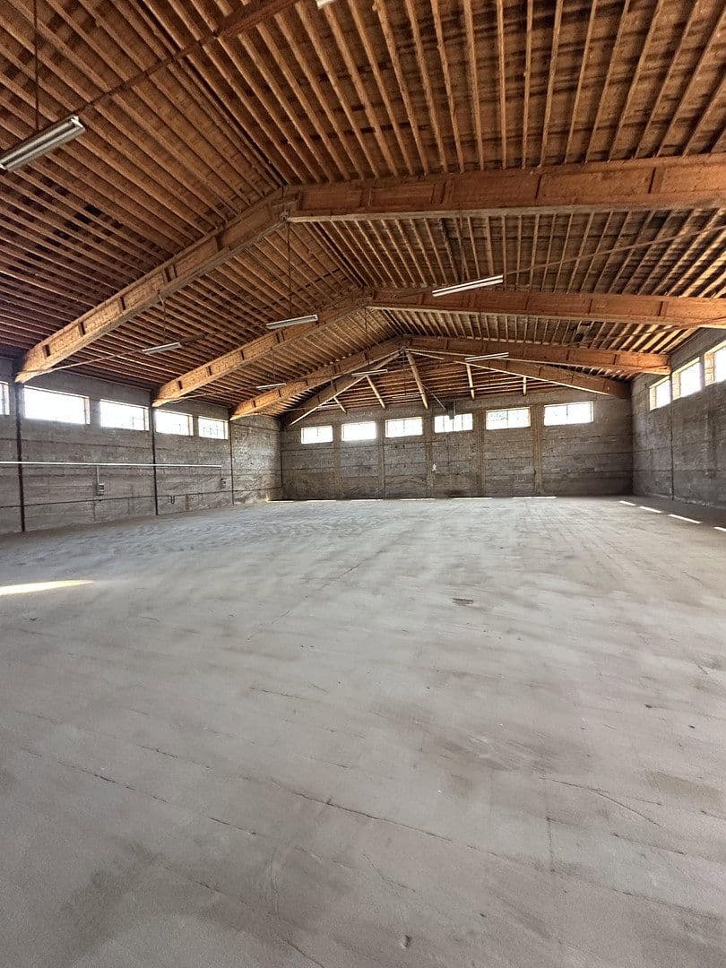 non-residential property to rent, 35,000 m², Obere Hilgenstock 2-8, Warburg, North Rhine-Westphalia non-residential property to rent, 35,000 m², Obere Hilgenstock 2-8, Warburg, North Rhine-Westphalia