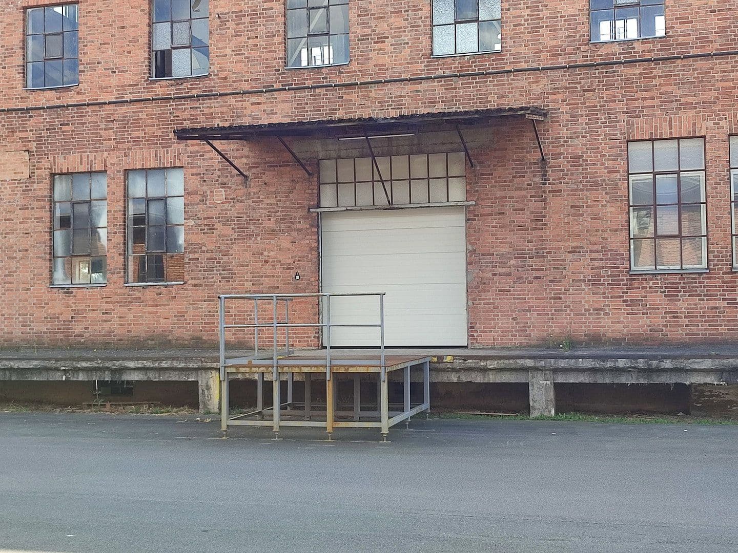 non-residential property to rent, 35,000 m², Obere Hilgenstock 2-8, Warburg, North Rhine-Westphalia non-residential property to rent, 35,000 m², Obere Hilgenstock 2-8, Warburg, North Rhine-Westphalia