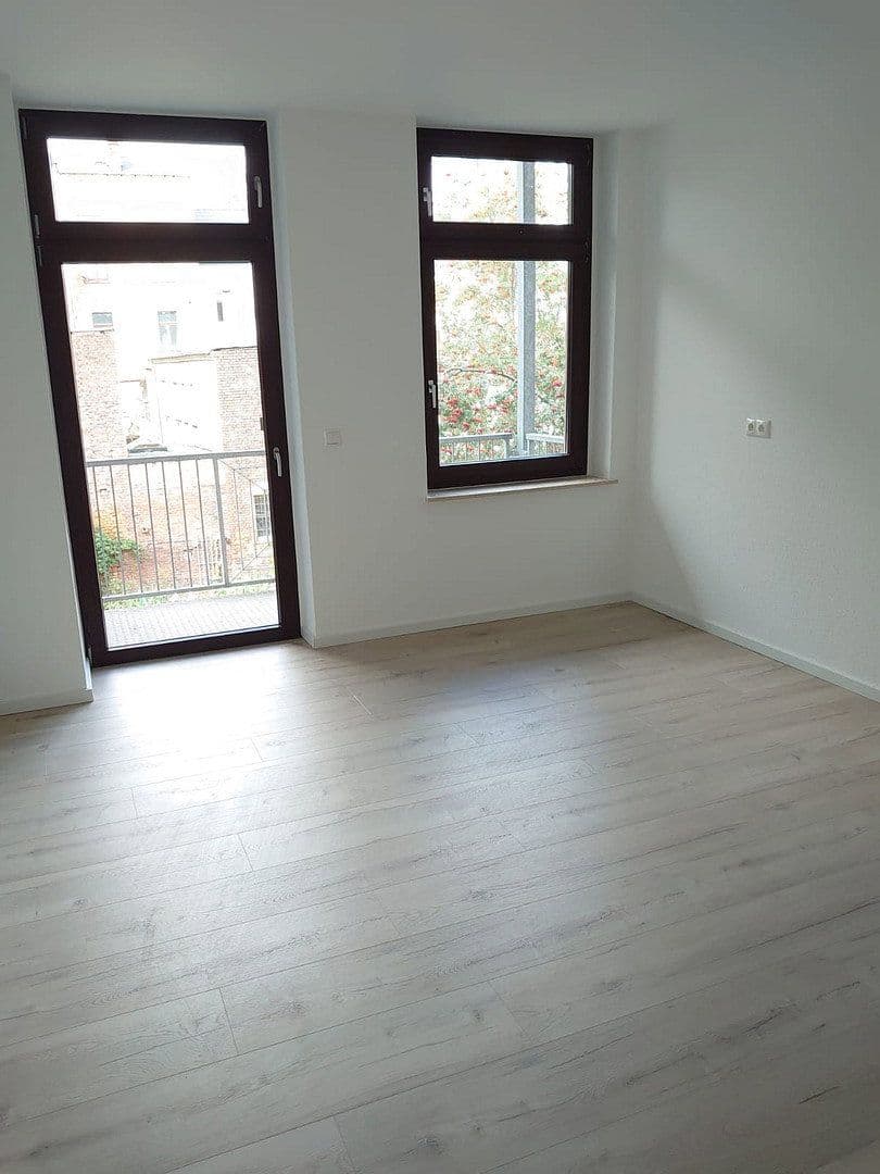 house for sale, 372 m², Humboldtstraße 8, Reichenbach, Saxony house for sale, 372 m², Humboldtstraße 8, Reichenbach, Saxony