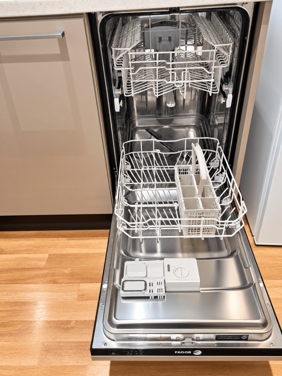 1 bedroom with open-plan kitchen flat to rent, 58 m², Lidická, Prague, Prague 1 bedroom with open-plan kitchen flat to rent, 58 m², Lidická, Prague, Prague