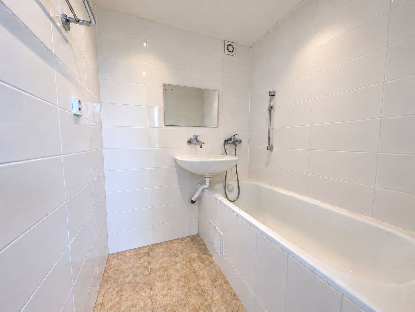 2 bedroom with open-plan kitchen flat to rent, 62 m², Mikulášská, Aš, Karlovarský Region 2 bedroom with open-plan kitchen flat to rent, 62 m², Mikulášská, Aš, Karlovarský Region