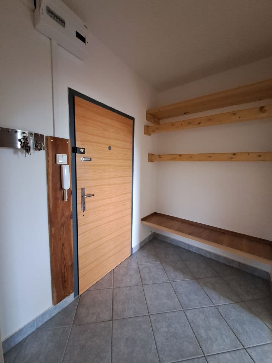 3 bedroom flat to rent, 79 m², Letní, Havířov, Moravskoslezský Region 3 bedroom flat to rent, 79 m², Letní, Havířov, Moravskoslezský Region