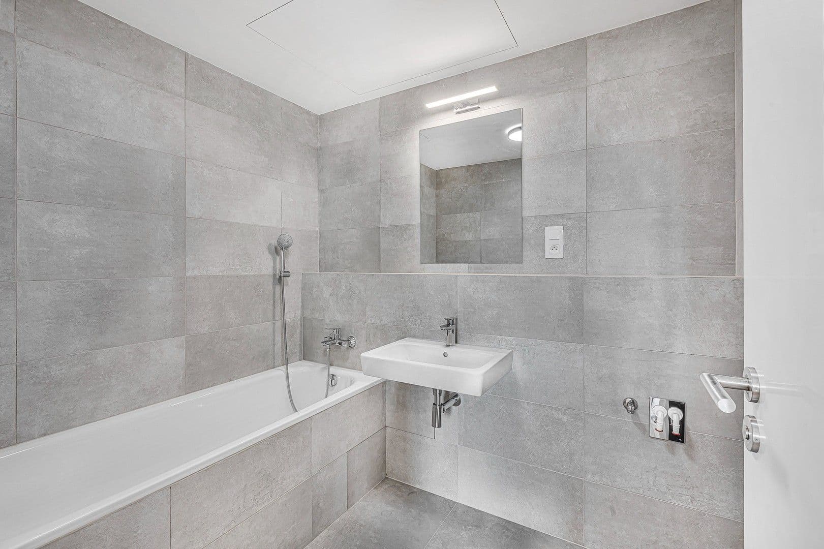 1 bedroom with open-plan kitchen flat to rent, 55 m², Zlochova, Prague, Prague 1 bedroom with open-plan kitchen flat to rent, 55 m², Zlochova, Prague, Prague