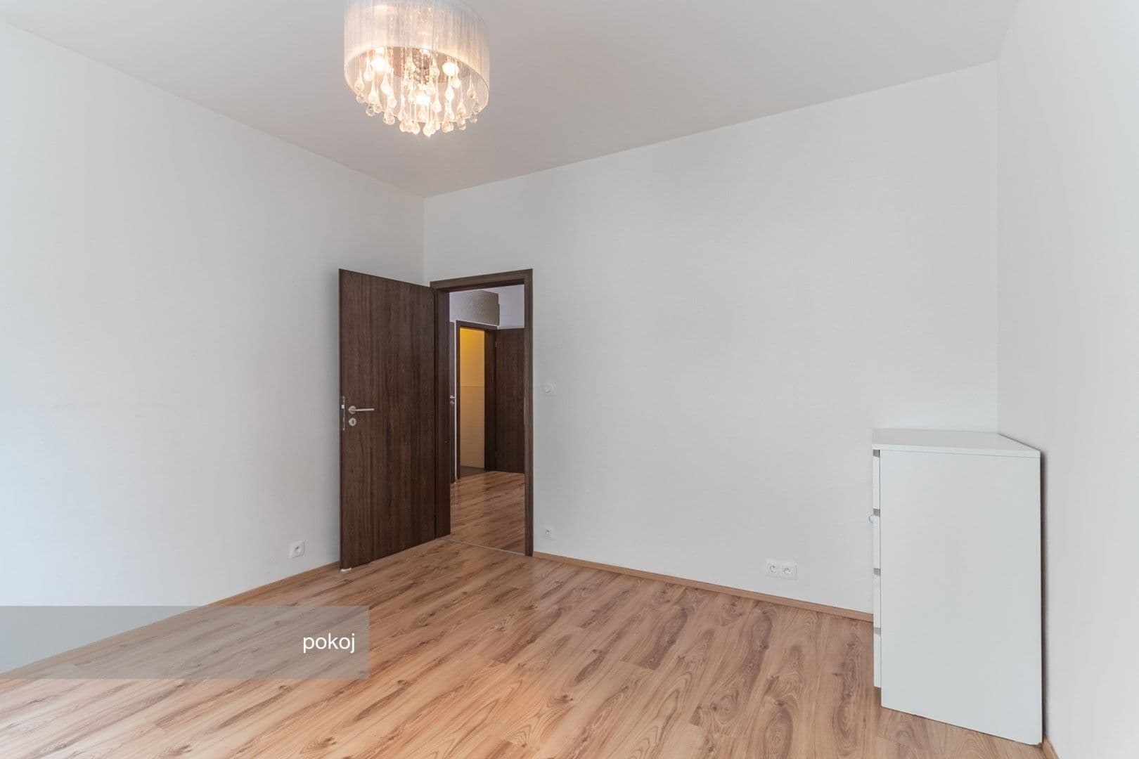 2 bedroom with open-plan kitchen flat to rent, 80 m², Poděbradova, Plzeň, Plzeňský Region 2 bedroom with open-plan kitchen flat to rent, 80 m², Poděbradova, Plzeň, Plzeňský Region