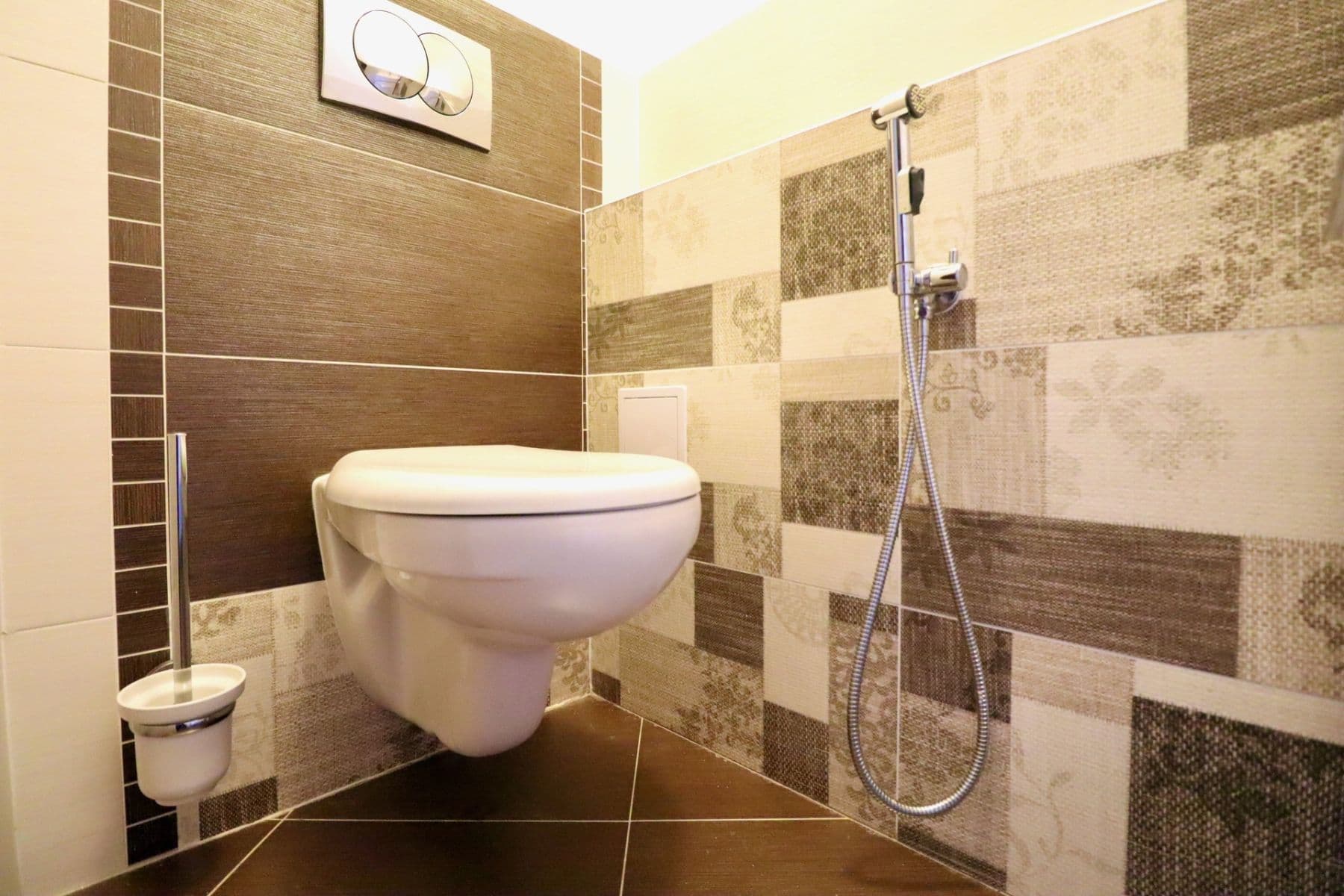 2 bedroom with open-plan kitchen flat to rent, 69 m², Chlebovická, Prague, Prague 2 bedroom with open-plan kitchen flat to rent, 69 m², Chlebovická, Prague, Prague