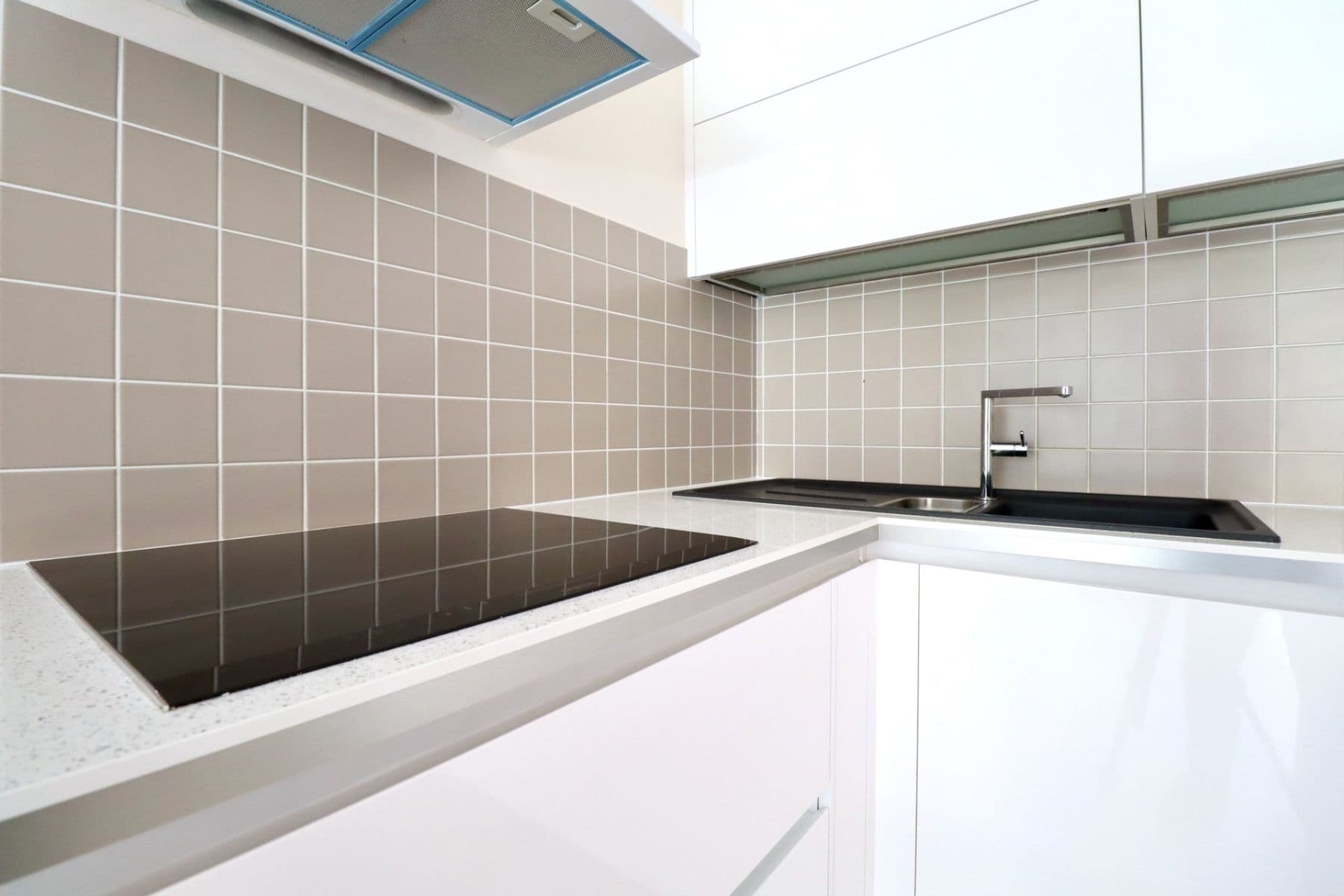 2 bedroom with open-plan kitchen flat to rent, 69 m², Chlebovická, Prague, Prague 2 bedroom with open-plan kitchen flat to rent, 69 m², Chlebovická, Prague, Prague