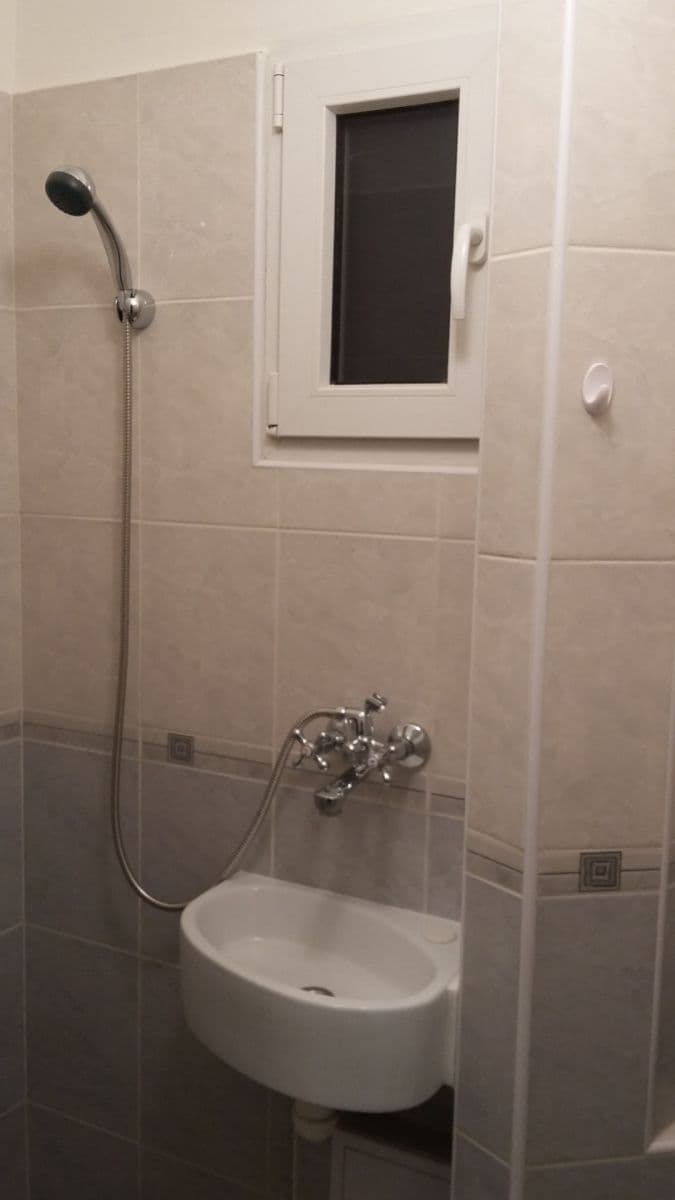 Studio flat to rent, 17 m², Bajkalská, Prague, Prague Studio flat to rent, 17 m², Bajkalská, Prague, Prague