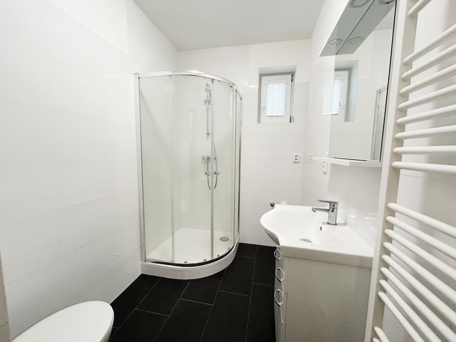 1 bedroom with open-plan kitchen flat to rent, 56 m², Palackého, Velim, Středočeský Region 1 bedroom with open-plan kitchen flat to rent, 56 m², Palackého, Velim, Středočeský Region