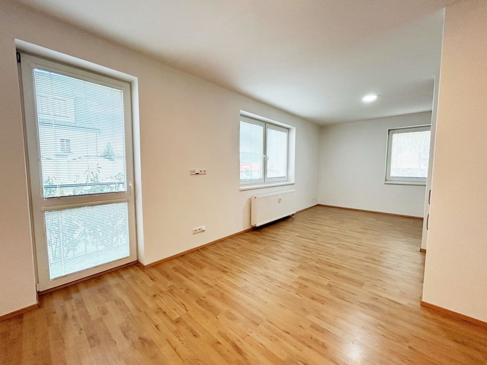 1 bedroom with open-plan kitchen flat to rent, 56 m², Palackého, Velim, Středočeský Region 1 bedroom with open-plan kitchen flat to rent, 56 m², Palackého, Velim, Středočeský Region