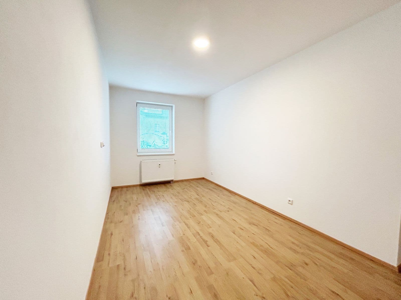 1 bedroom with open-plan kitchen flat to rent, 56 m², Palackého, Velim, Středočeský Region 1 bedroom with open-plan kitchen flat to rent, 56 m², Palackého, Velim, Středočeský Region