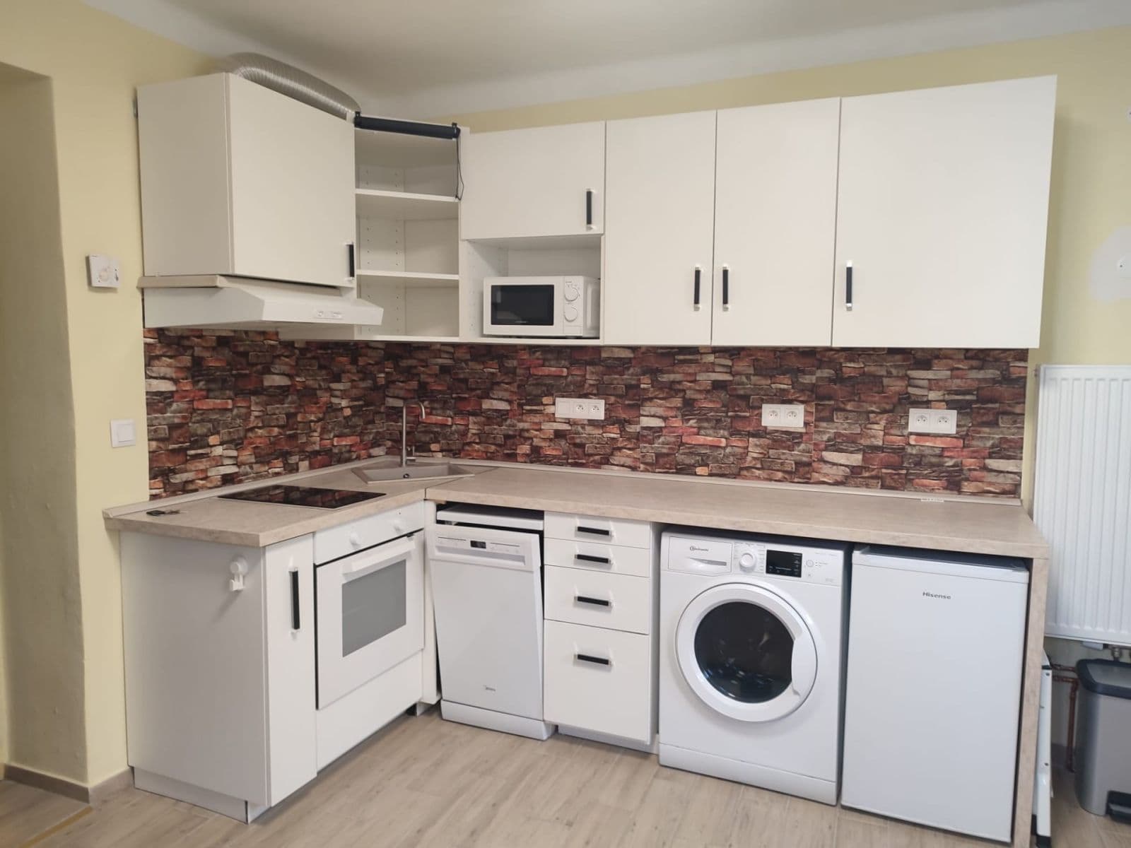 Studio flat to rent, 19 m², Na Záhonech, Prague, Prague Studio flat to rent, 19 m², Na Záhonech, Prague, Prague