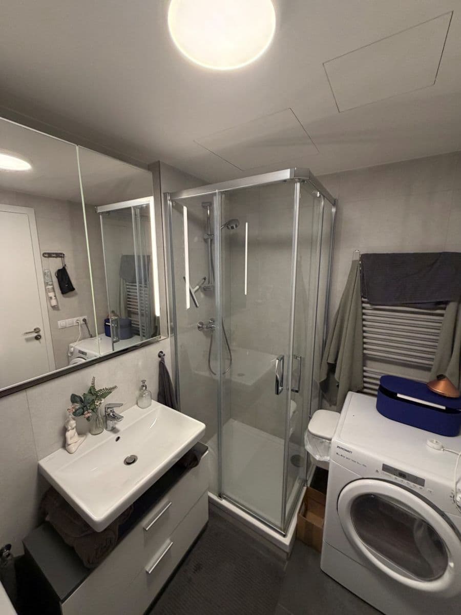 1 bedroom with open-plan kitchen flat to rent, 64 m², Albrightové, Prague, Prague 1 bedroom with open-plan kitchen flat to rent, 64 m², Albrightové, Prague, Prague