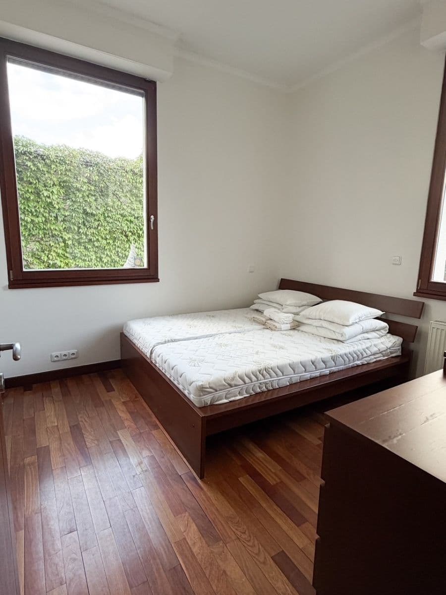 1 bedroom with open-plan kitchen flat to rent, 45 m², Americká, Prague, Prague 1 bedroom with open-plan kitchen flat to rent, 45 m², Americká, Prague, Prague