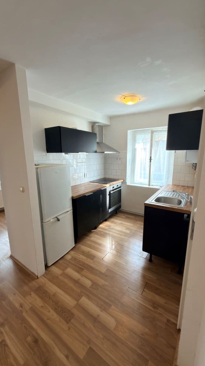 Studio flat to rent, 40 m², Růžová, Liberec, Liberecký Region Studio flat to rent, 40 m², Růžová, Liberec, Liberecký Region