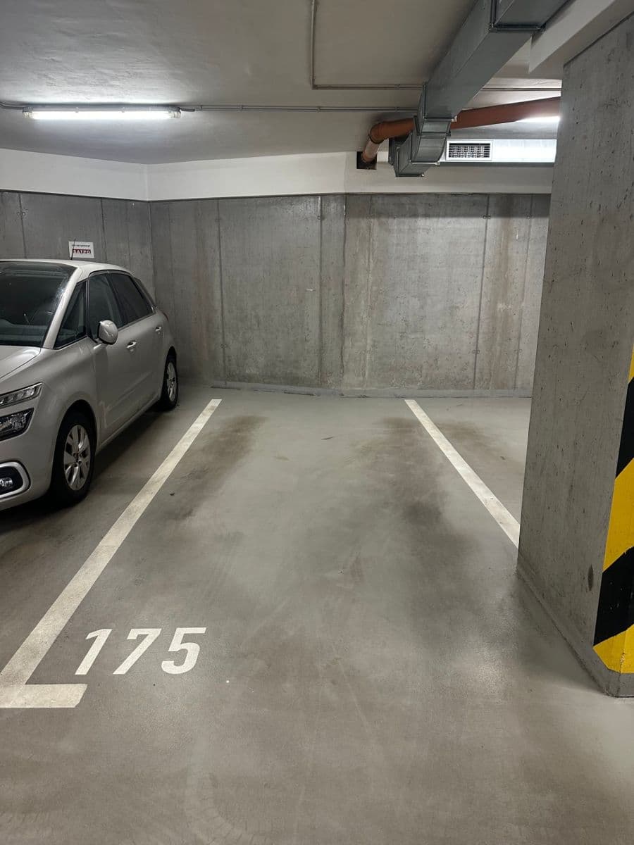 garage to rent, 13 m², Prague, Prague garage to rent, 13 m², Prague, Prague