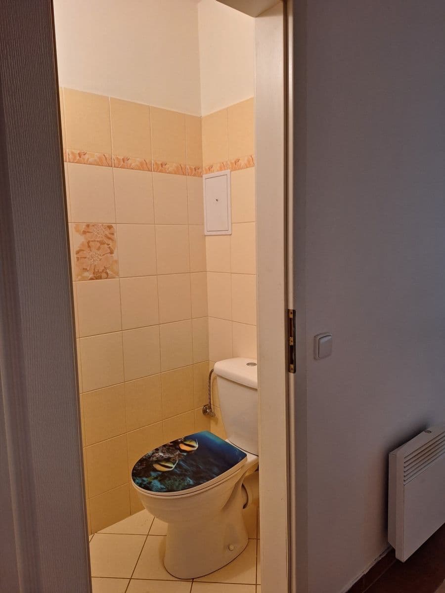2 bedroom flat to rent, 46 m², Úhonická, Jeneč, Středočeský Region 2 bedroom flat to rent, 46 m², Úhonická, Jeneč, Středočeský Region