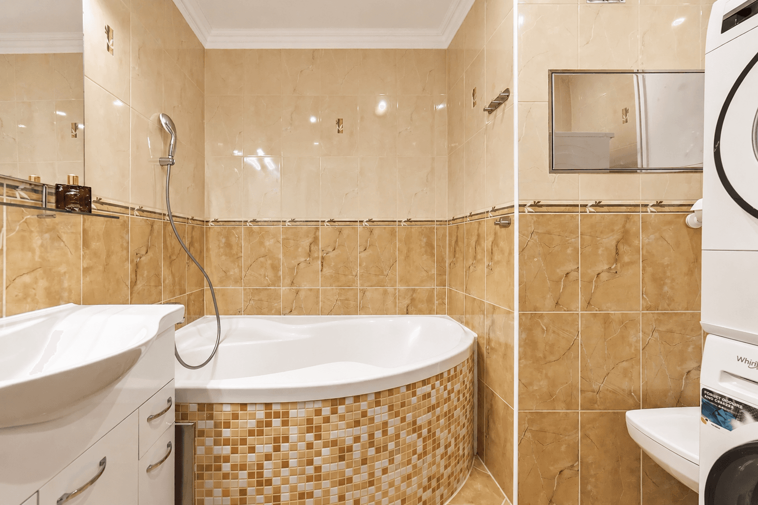 3 bedroom flat for sale, 77 m², Tupolevova, Prague, Prague 3 bedroom flat for sale, 77 m², Tupolevova, Prague, Prague