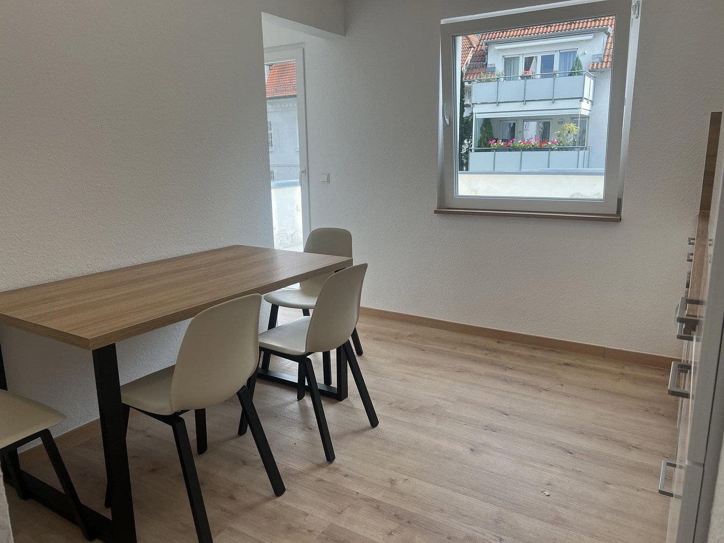 4 bedroom flat to rent, 105 m², Esslingen am Neckar, Baden-Württemberg 4 bedroom flat to rent, 105 m², Esslingen am Neckar, Baden-Württemberg
