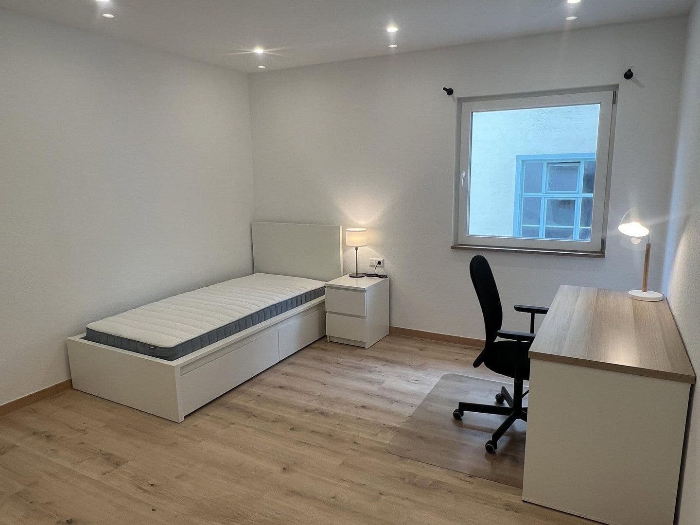 4 bedroom flat to rent, 105 m², Esslingen am Neckar, Baden-Württemberg 4 bedroom flat to rent, 105 m², Esslingen am Neckar, Baden-Württemberg