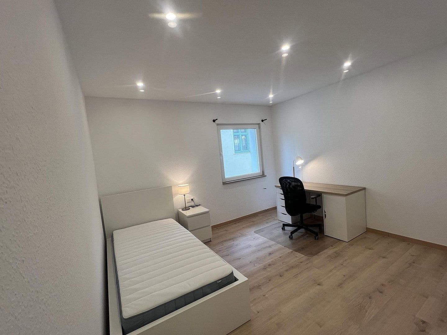 4 bedroom flat to rent, 105 m², Esslingen am Neckar, Baden-Württemberg 4 bedroom flat to rent, 105 m², Esslingen am Neckar, Baden-Württemberg