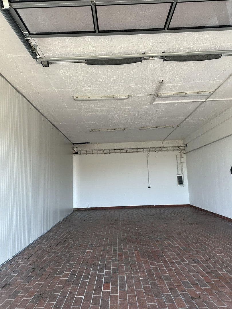 non-residential property to rent, 120 m², Friedrich Kaiser Strasse 13, Iserlohn, North Rhine-Westphalia non-residential property to rent, 120 m², Friedrich Kaiser Strasse 13, Iserlohn, North Rhine-Westphalia