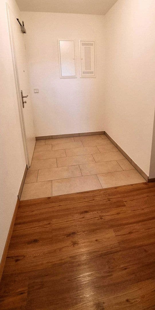 3 bedroom flat to rent, 93 m², Offingen, Bavaria 3 bedroom flat to rent, 93 m², Offingen, Bavaria
