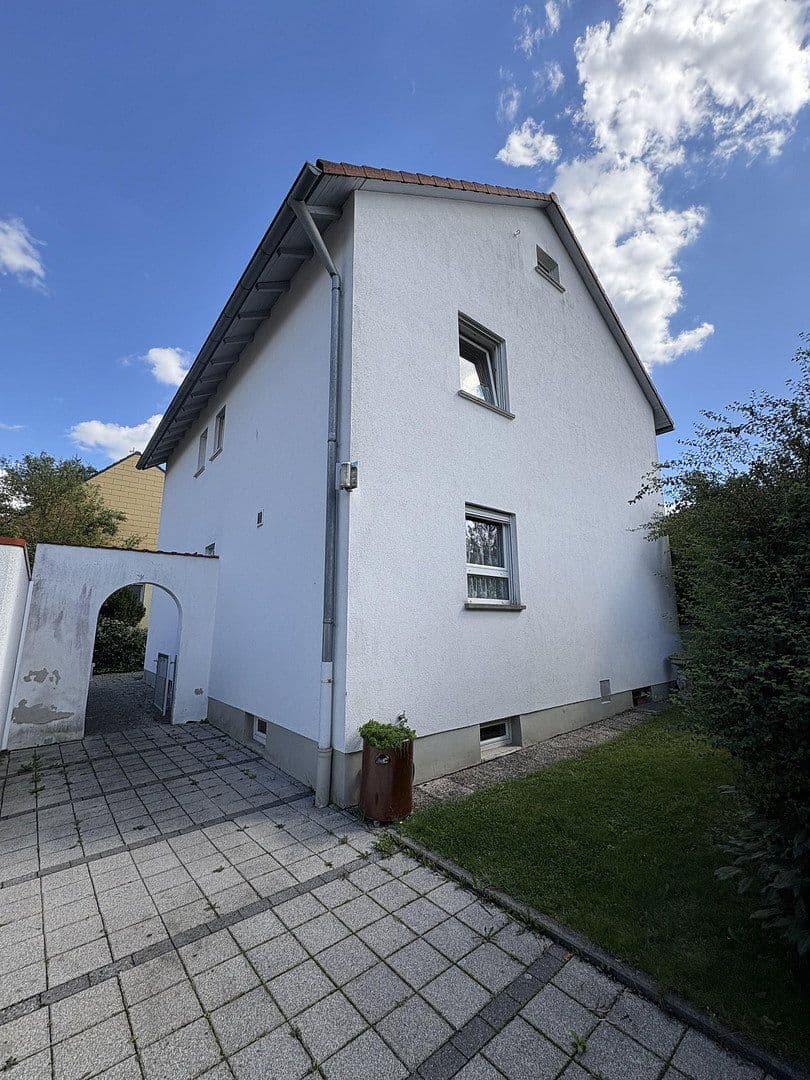 house for sale, 125 m², Erlangen, Bavaria house for sale, 125 m², Erlangen, Bavaria