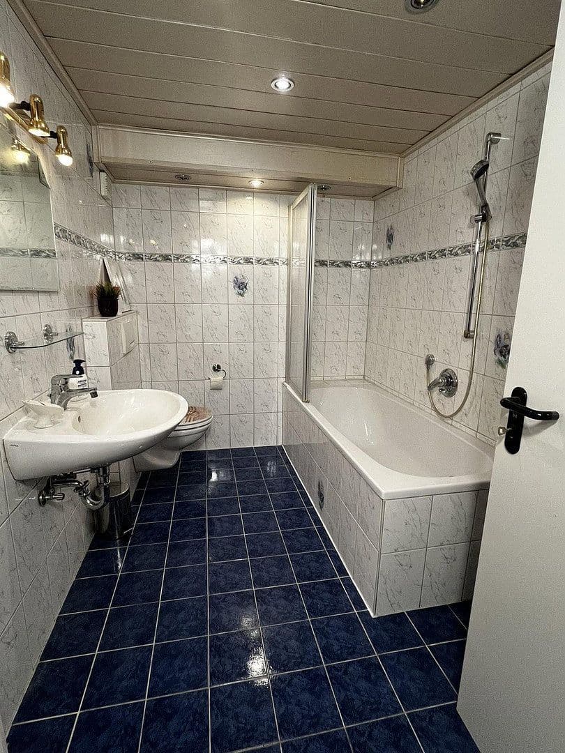 house for sale, 264 m², Meldauer Straße 5, Wackersdorf, Bavaria house for sale, 264 m², Meldauer Straße 5, Wackersdorf, Bavaria