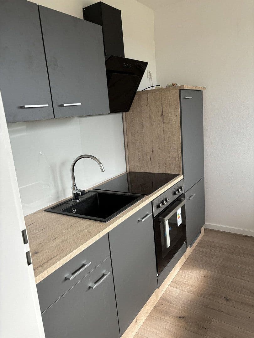 2 bedroom flat to rent, 69 m², Otto-Hahn-Straße 1, Bergisch Gladbach, North Rhine-Westphalia 2 bedroom flat to rent, 69 m², Otto-Hahn-Straße 1, Bergisch Gladbach, North Rhine-Westphalia