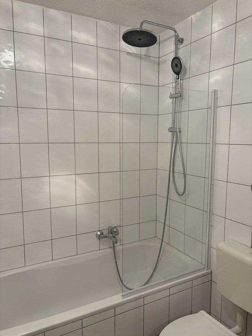 2 bedroom flat to rent, 69 m², Otto-Hahn-Straße 1, Bergisch Gladbach, North Rhine-Westphalia 2 bedroom flat to rent, 69 m², Otto-Hahn-Straße 1, Bergisch Gladbach, North Rhine-Westphalia