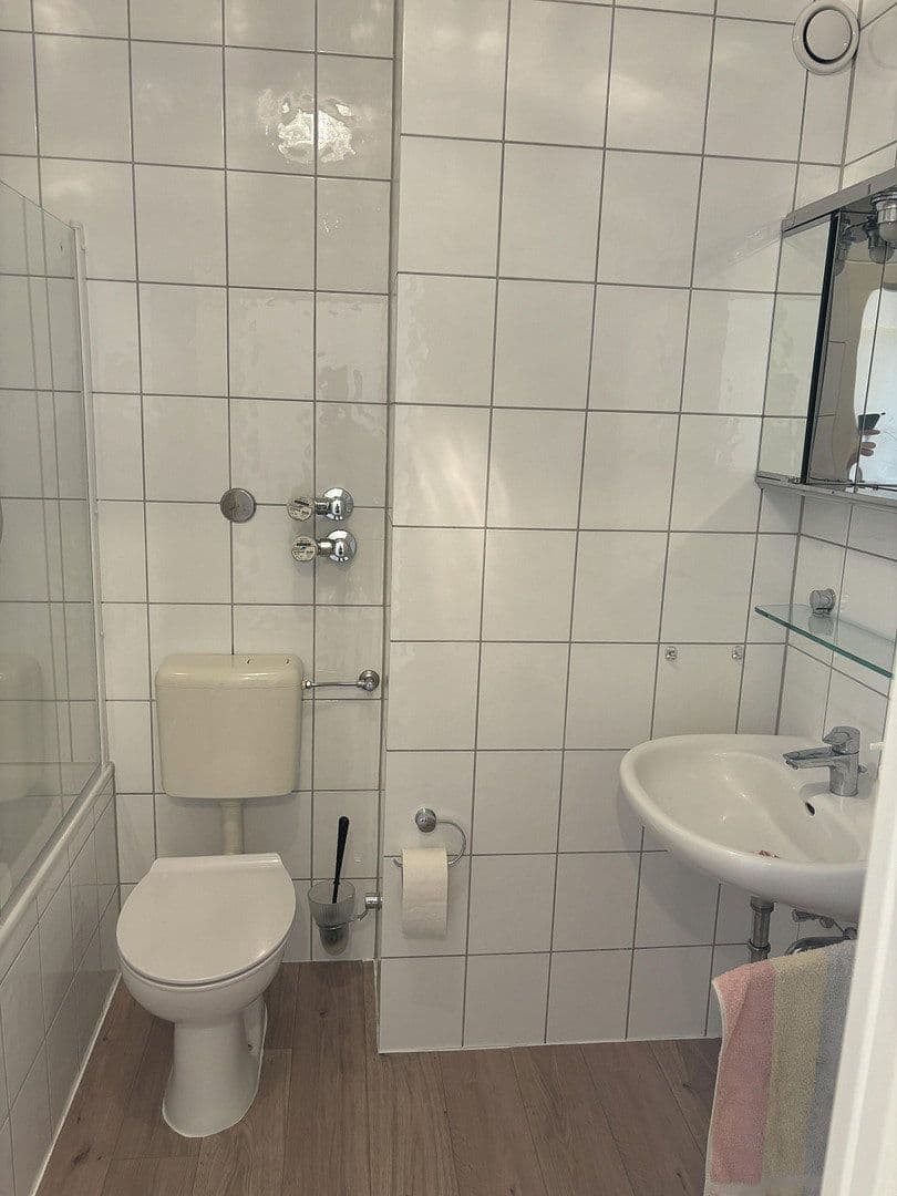 2 bedroom flat to rent, 69 m², Otto-Hahn-Straße 1, Bergisch Gladbach, North Rhine-Westphalia 2 bedroom flat to rent, 69 m², Otto-Hahn-Straße 1, Bergisch Gladbach, North Rhine-Westphalia