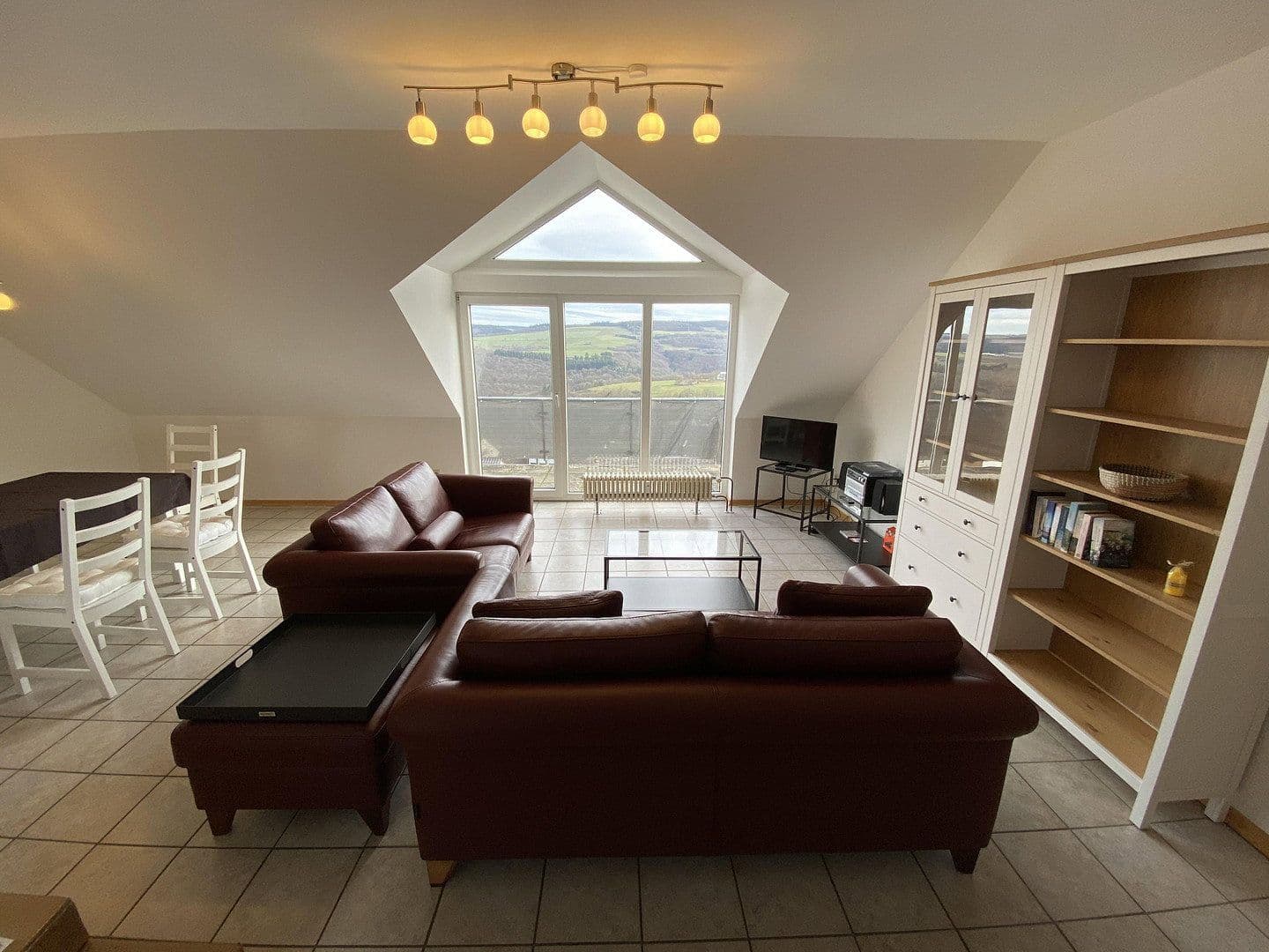 3 bedroom flat to rent, 103 m², Korlingen, Rhineland-Palatinate 3 bedroom flat to rent, 103 m², Korlingen, Rhineland-Palatinate