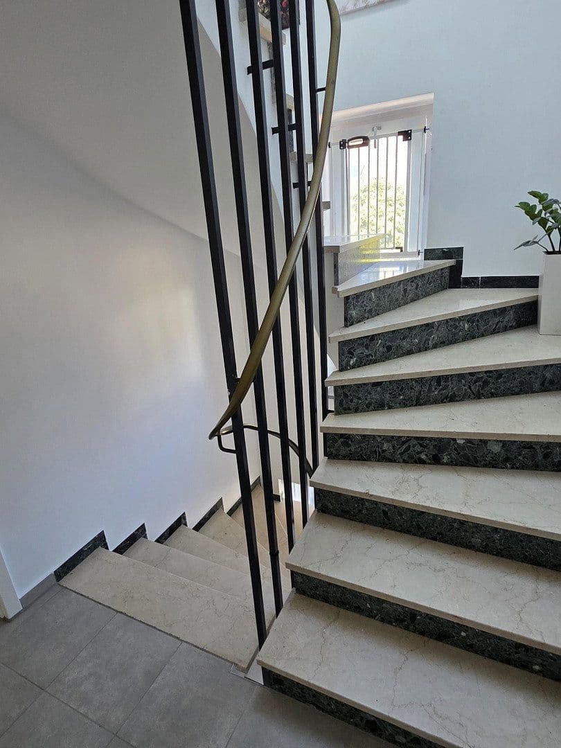 4 bedroom flat for sale, 90 m², Augsburg, Bavaria 4 bedroom flat for sale, 90 m², Augsburg, Bavaria