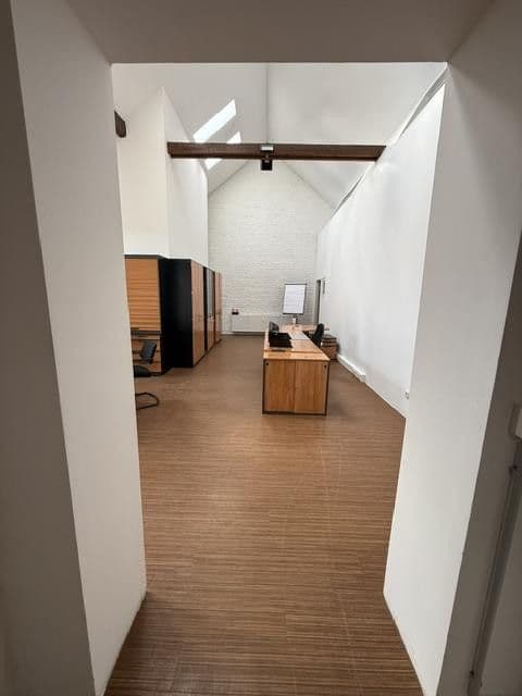office to rent, 130 m², Oberbenrader Straße 51, Krefeld, North Rhine-Westphalia office to rent, 130 m², Oberbenrader Straße 51, Krefeld, North Rhine-Westphalia