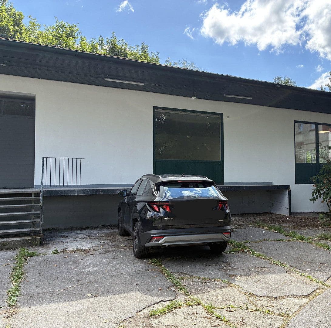 non-residential property to rent, 140 m², Raiffeisenstraße 14, Remscheid, North Rhine-Westphalia non-residential property to rent, 140 m², Raiffeisenstraße 14, Remscheid, North Rhine-Westphalia