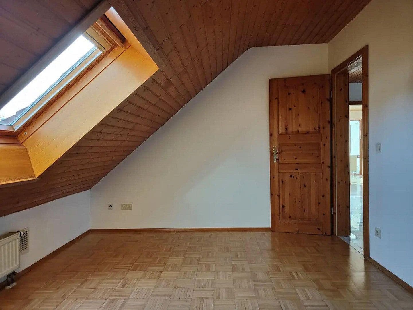 2 bedroom with open-plan kitchen flat to rent, 100 m², Karlsruhe, Baden-Württemberg 2 bedroom with open-plan kitchen flat to rent, 100 m², Karlsruhe, Baden-Württemberg