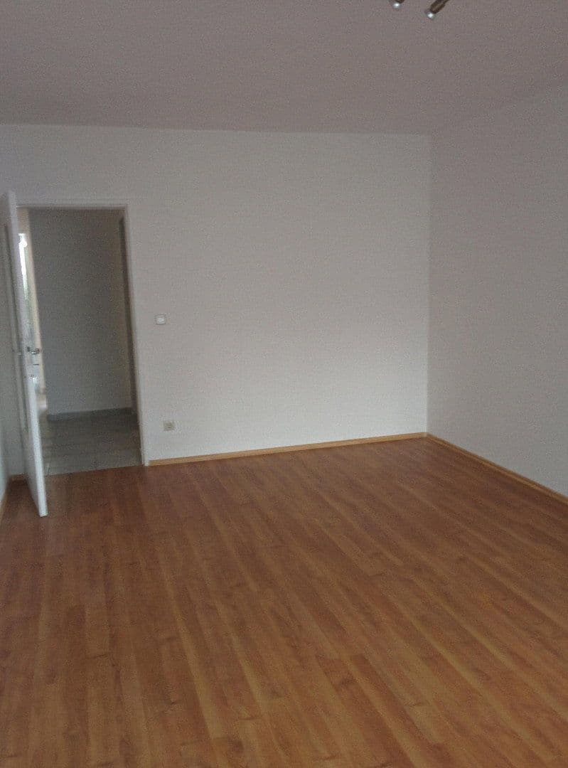 3 bedroom flat to rent, 70 m², Bettinastraße 20, Offenbach am Main, Hesse 3 bedroom flat to rent, 70 m², Bettinastraße 20, Offenbach am Main, Hesse
