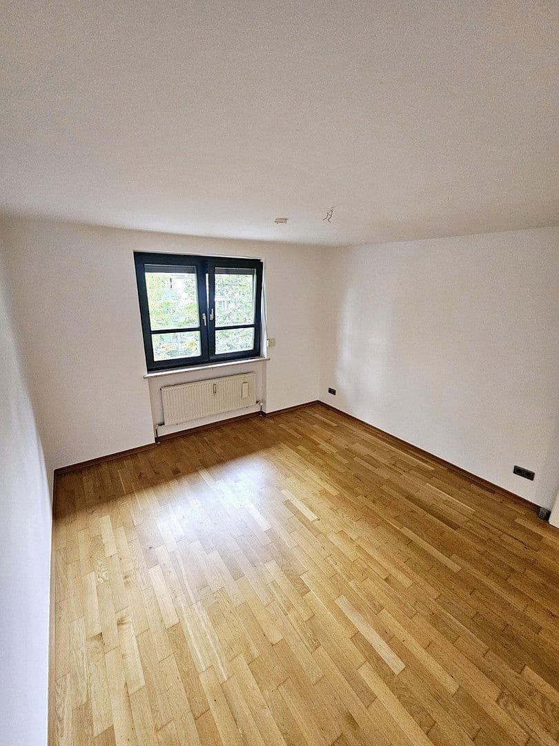 4 bedroom flat for sale, 105 m², München, Bavaria 4 bedroom flat for sale, 105 m², München, Bavaria