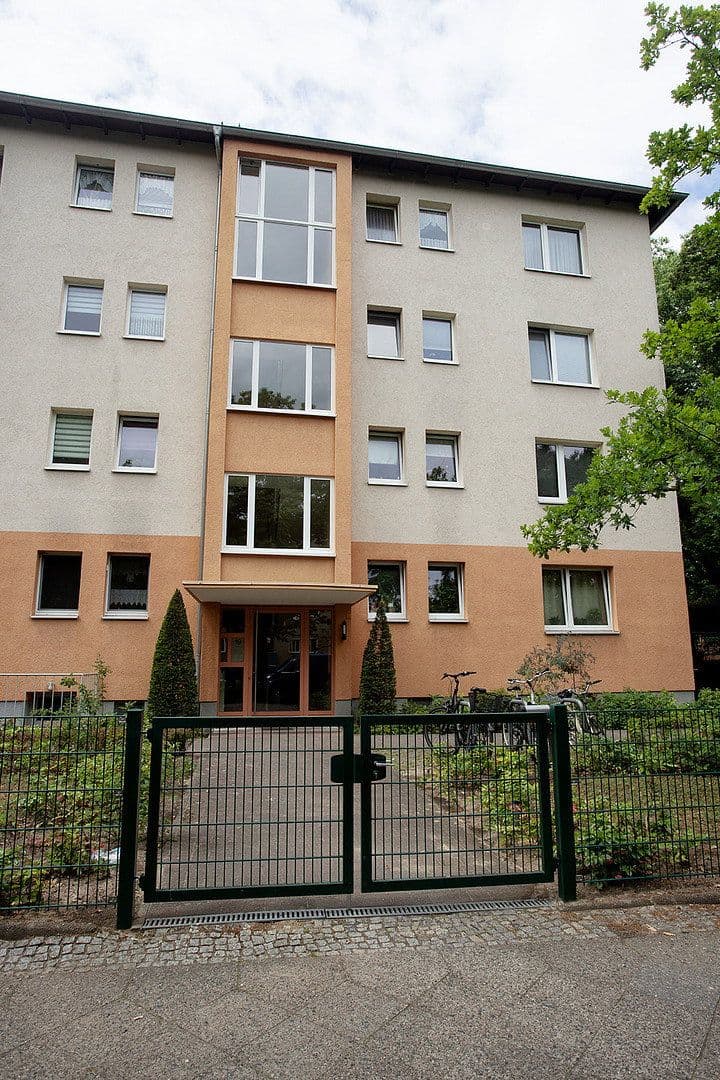 1 bedroom with open-plan kitchen flat for sale, 68 m², Namslaustr. 17c, Berlin Reinickendorf - Tegel, Berlin 1 bedroom with open-plan kitchen flat for sale, 68 m², Namslaustr. 17c, Berlin Reinickendorf - Tegel, Berlin